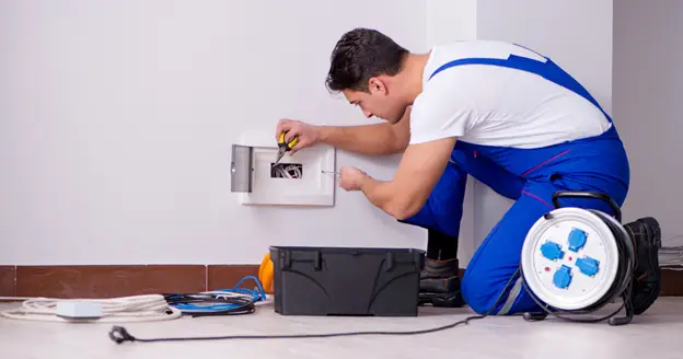 can a contractor do electrical work