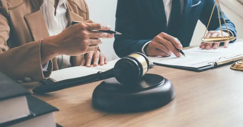 how much child custody lawyer cost