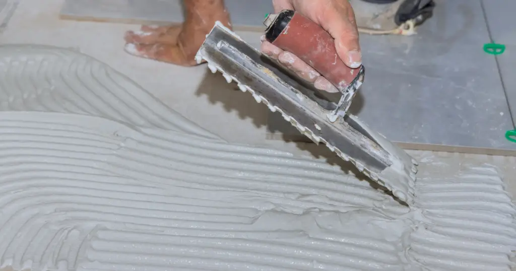 how to start concrete saw