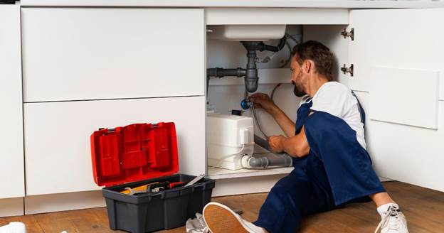 Are plumbers contractors