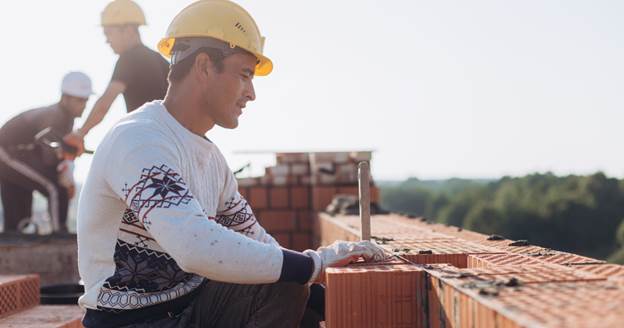 How much do general contractors get paid