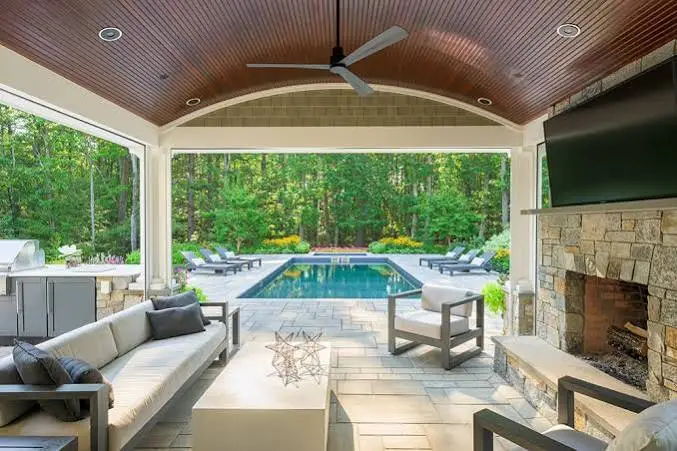 How to Become a Pool Designer