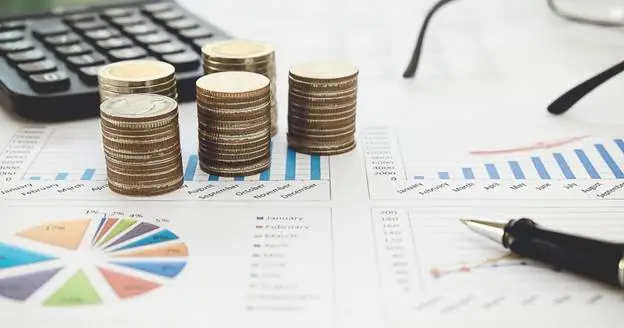 How Odds and Probability Are Calculated