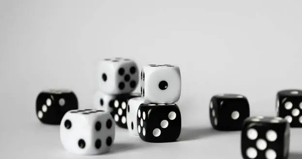 How Odds and Probability Are Calculated